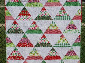 Modern Christmas Trees Quilt Pattern – Free, Easy & Festive