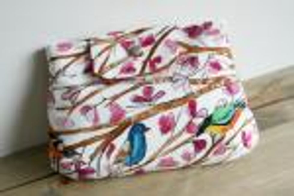 Sewing pattern for a lovely clutch bag by Susie D Designs