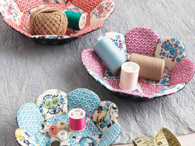 Whimsical Petal Nesting Bowls