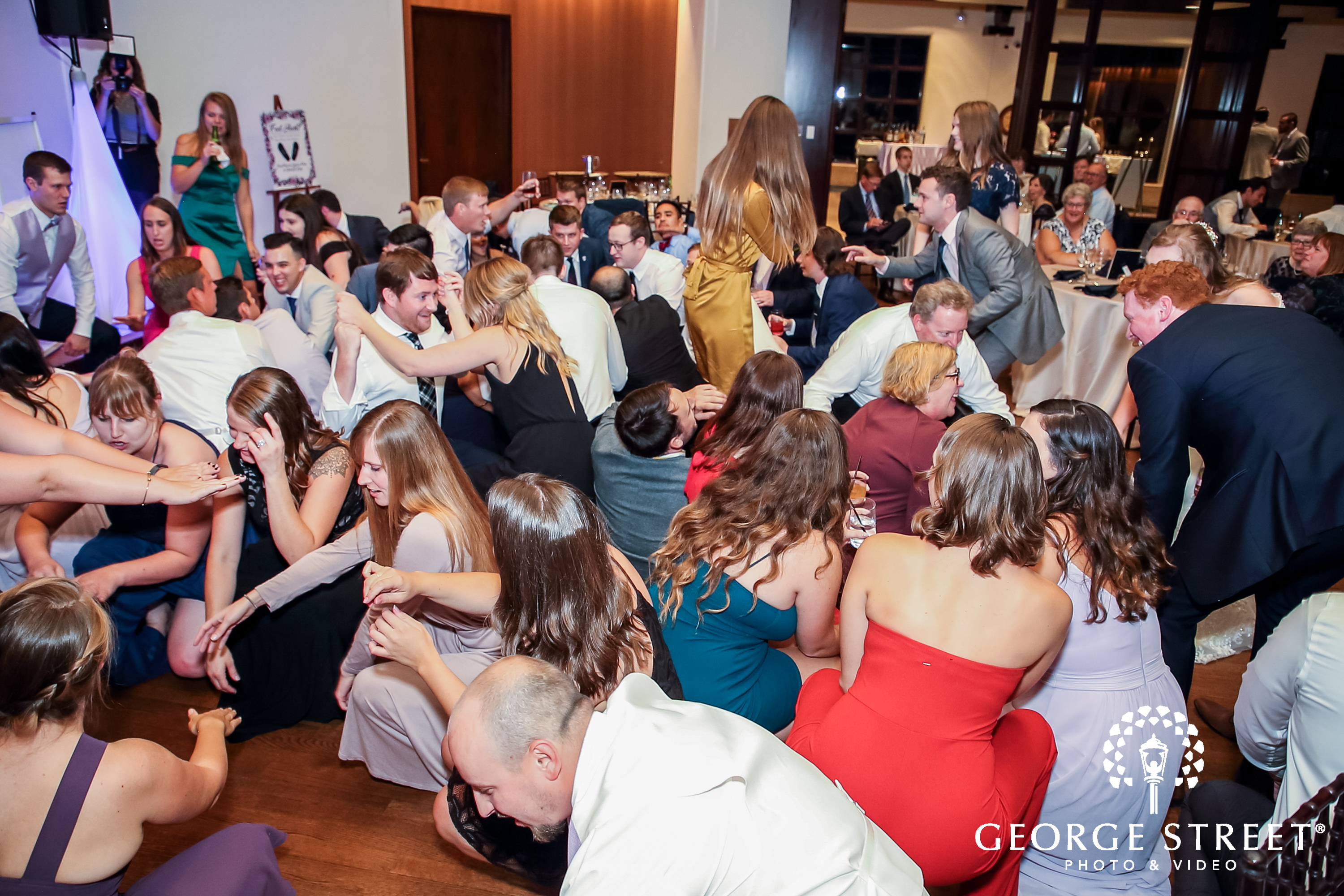 Indianapolis Wedding DJ Q It Up Sounds &amp; Entertainment