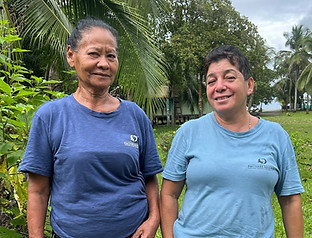 virginia y gisela.jpg