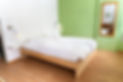 Zimmer_17_Doppelbett_2 verkleinert.jpg