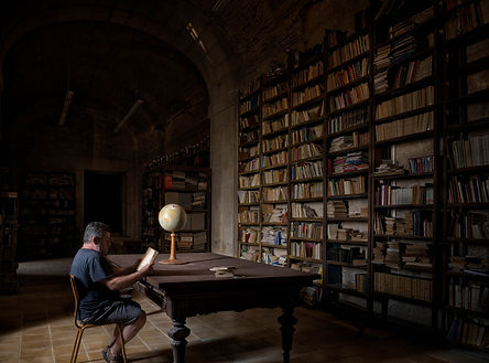 Biblioteca del Monasterio de Uclés (Cuenca) un lugar para perderse. Le encantó a Photoperiplo su historia y su luz.