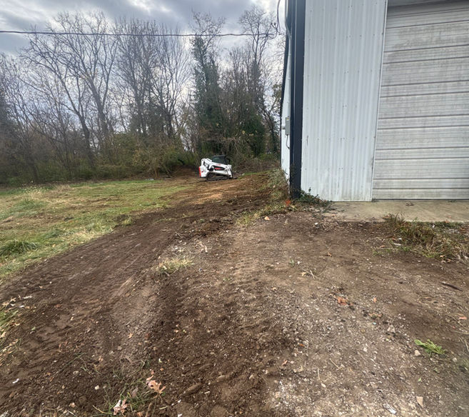 Shop in Florissant Missouri, Grading and Land Clearing,
Excavation.