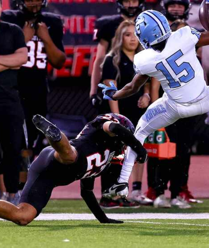 Sideline Pursuit
