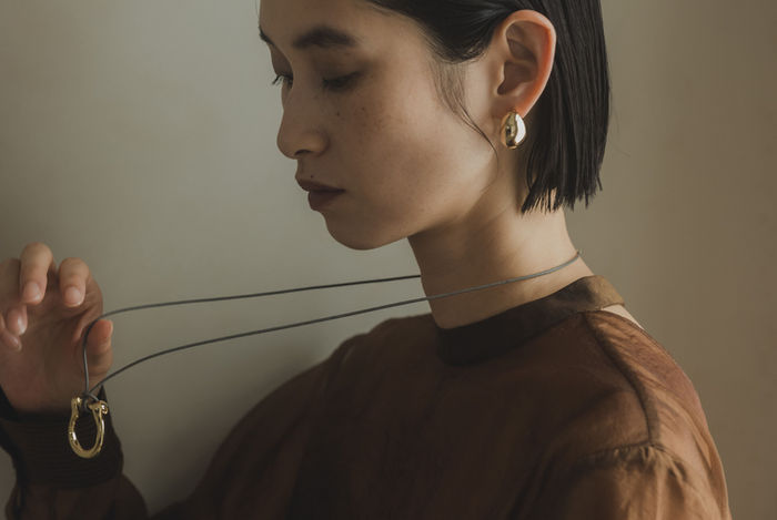 J0310【moon】三日月NOFALLイヤリング　¥4,620（税込）

C3518【horseshoe】馬蹄革紐ﾈｯｸﾚｽ　¥3,080（ 税込）