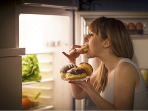 Diabetics who eat less processed food at night may live longer