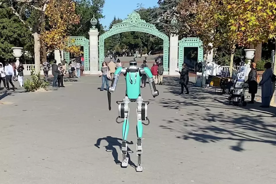 Ai taught itself to deals walk