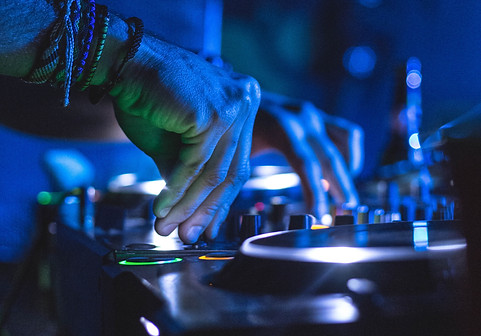 DJ ANNIVERSAIRE