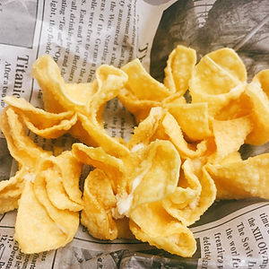 ★ Crab Rangoon