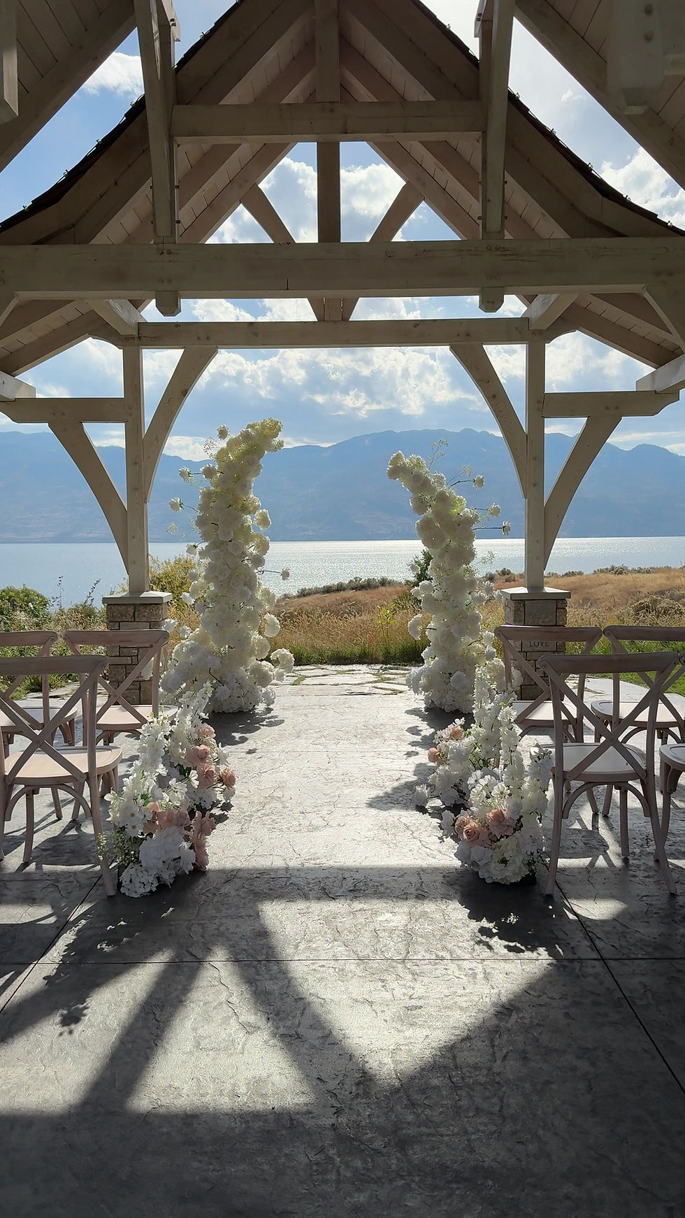 Thumbnail: Floral Pillars - Arched