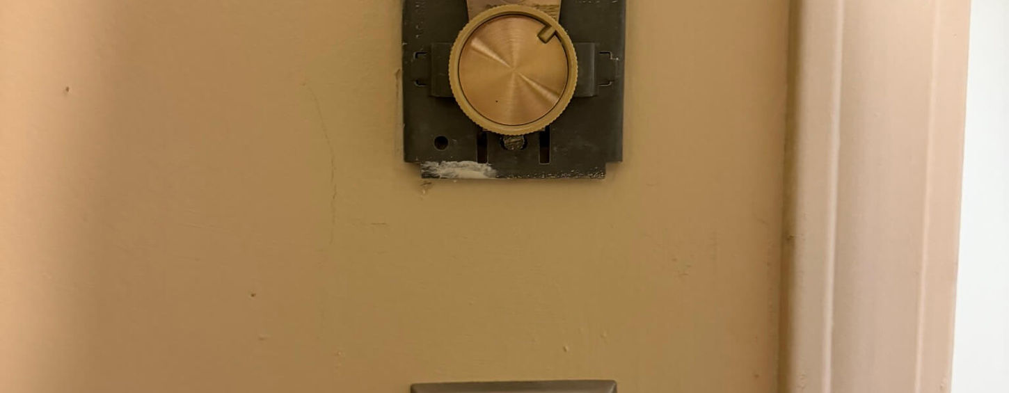 eelun_power_systems_damaged_dimmer_switch_inspection