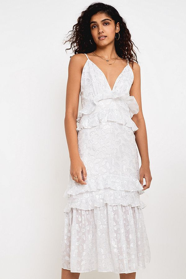 tiered ruffle dress bridal bride wedding gown