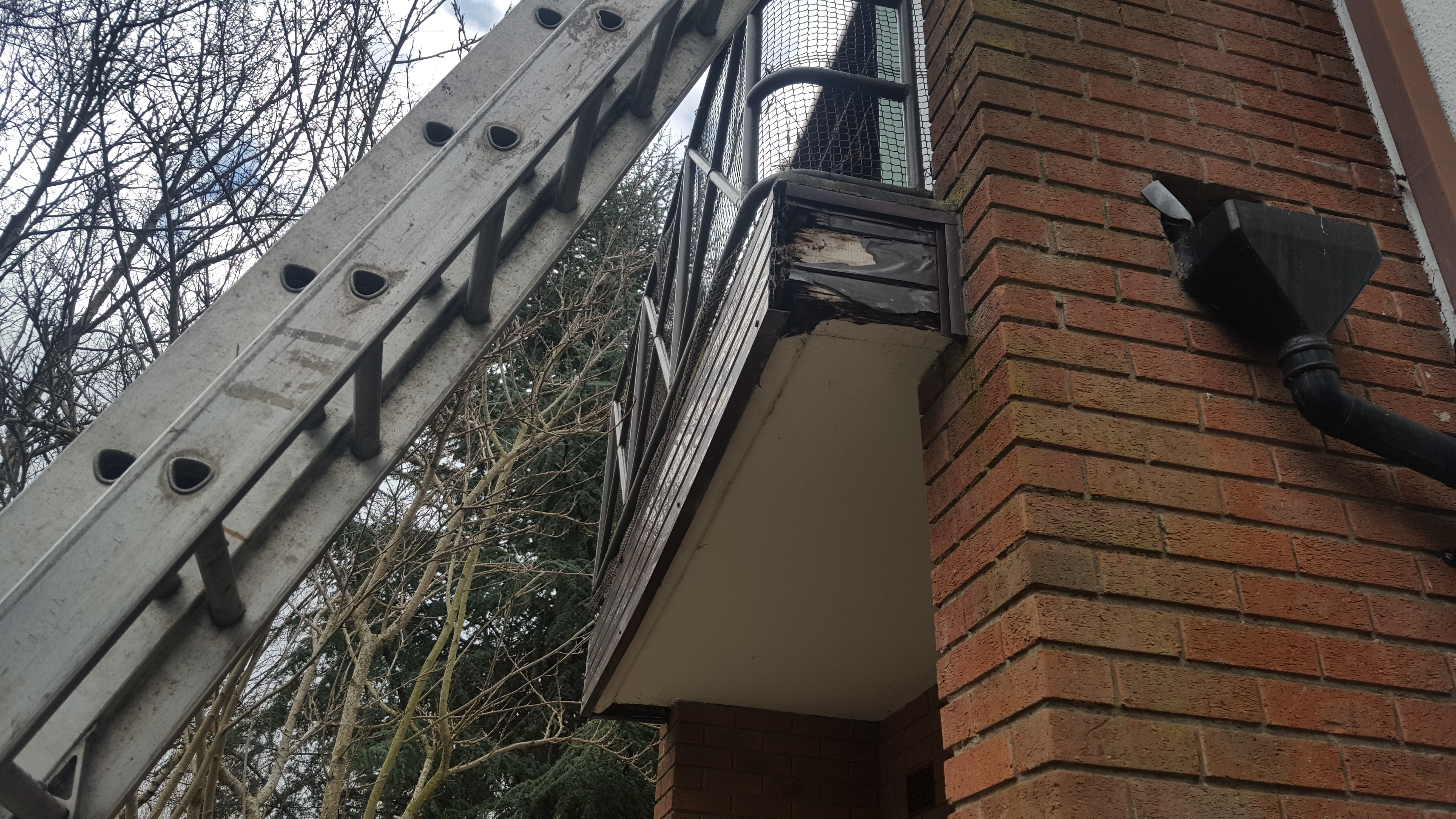 Rotten balcony Property Repair Guys 365 works