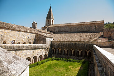 abbaye-du-thoronet-20-sur-75.jpg