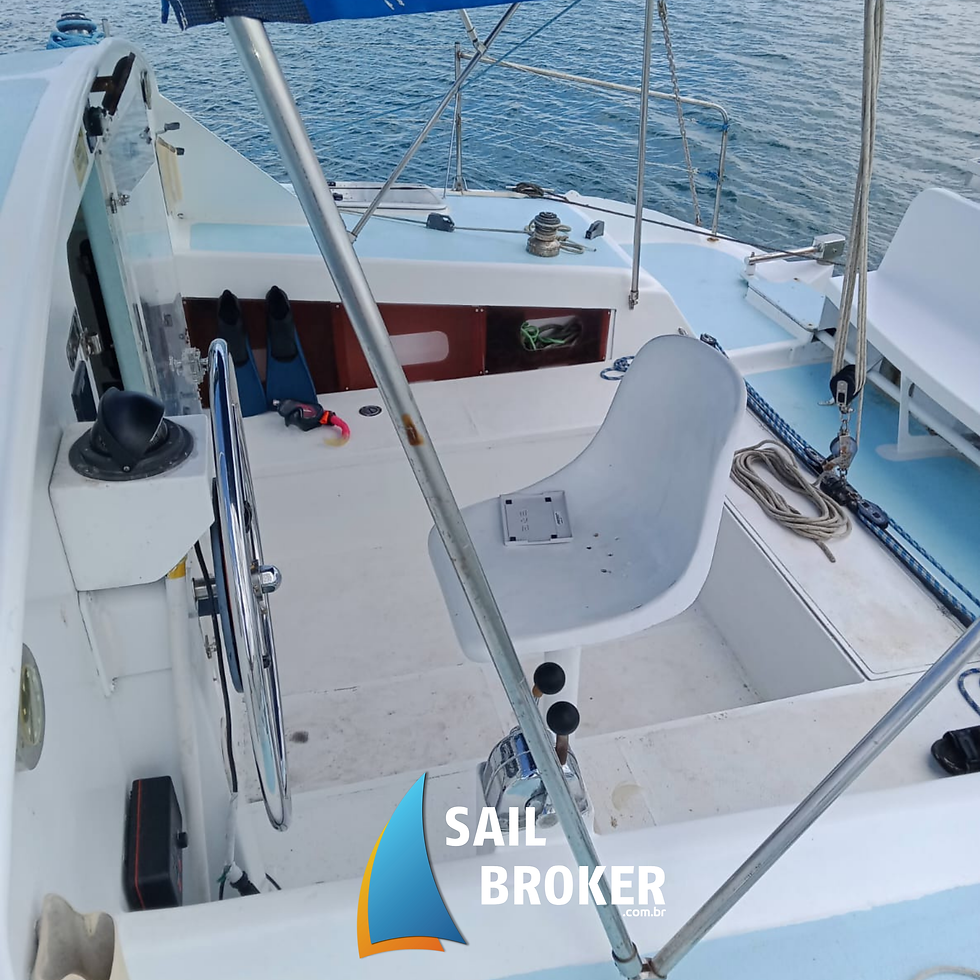 Kelly 37 Sail Broker (47)