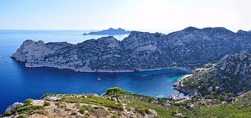 1280px-Calanque_de_Sormiou-Cassis.jpg