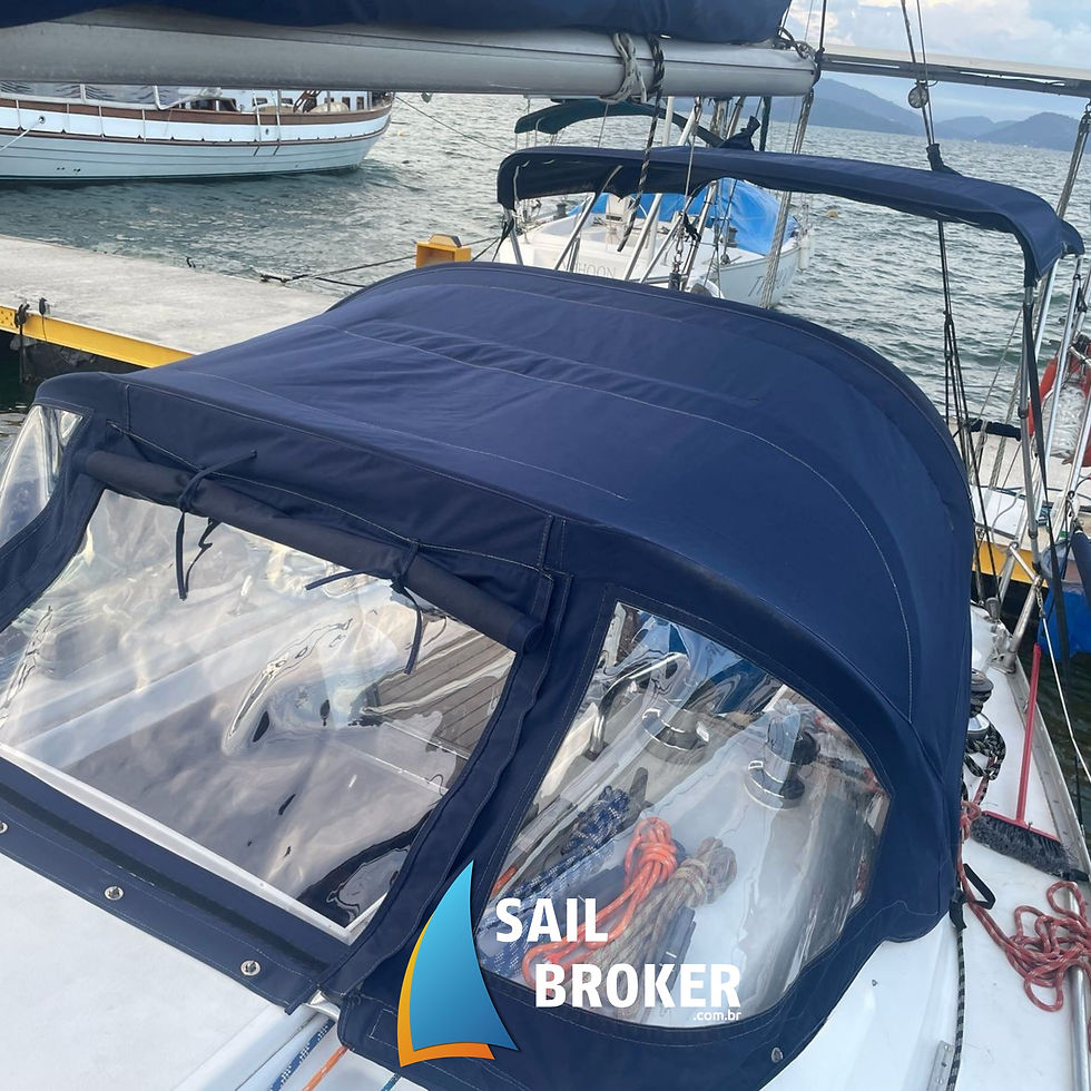Fast 345 1985 Sail Broker (1)