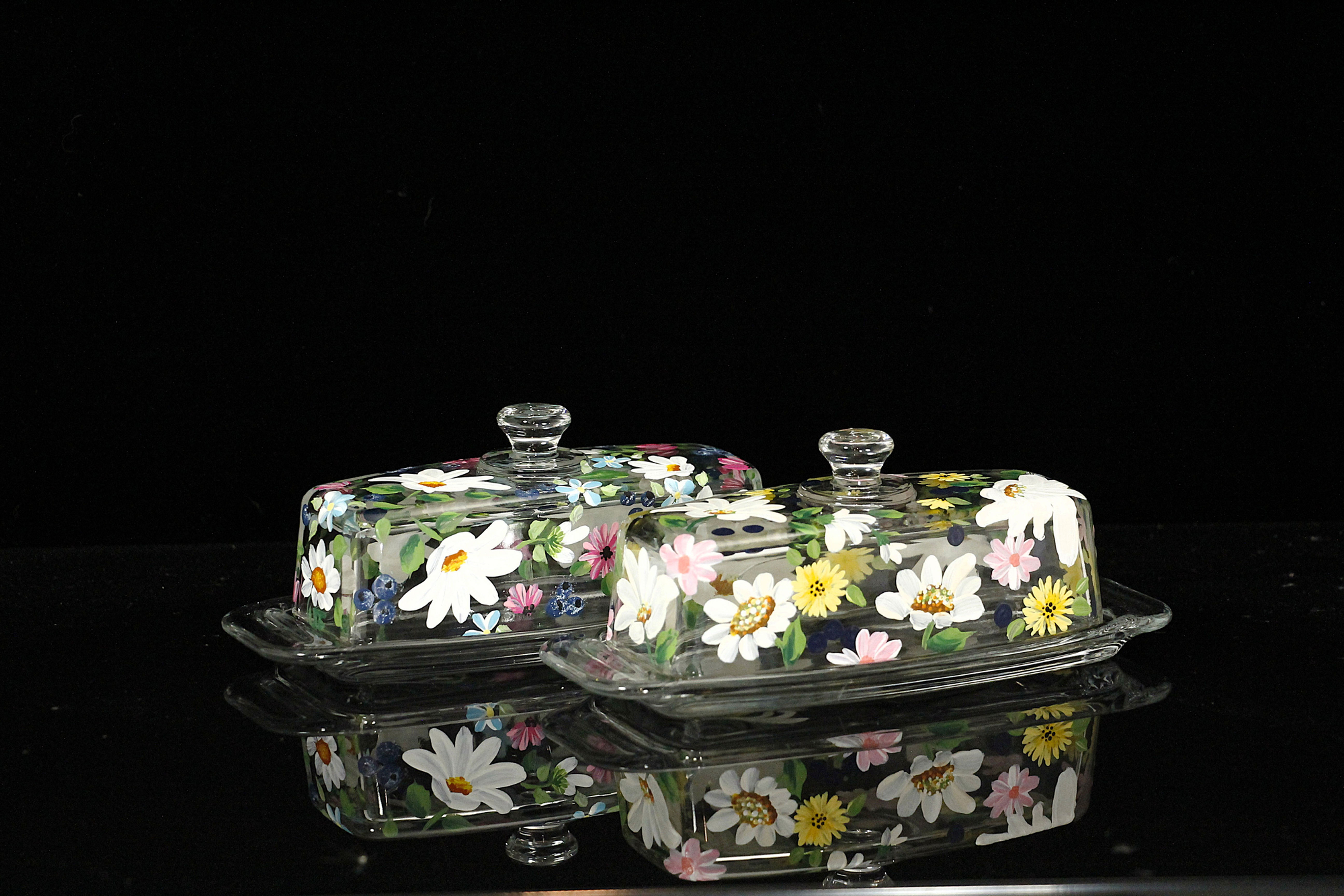 Daisy butter dish