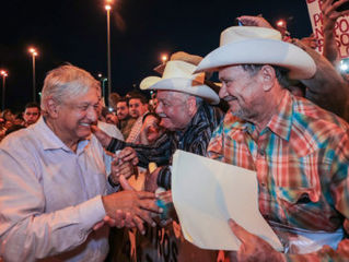 AÚN NO SE HA TERMINADO DE LIMPIAR TODO EL GOBIERNO: AMLO