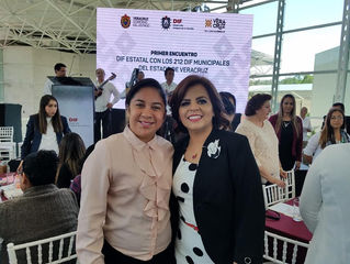 DIRECTORA DEL DIF MUNICIPAL SANTIAGO TUXTLA ASISTIO AL PRIMER ENCUENTRO DE DIF ESTATAL