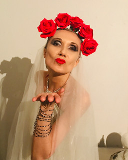 Luisa Felicia Photography - 2019
Headpiece & Costume: Uhuru Matahari