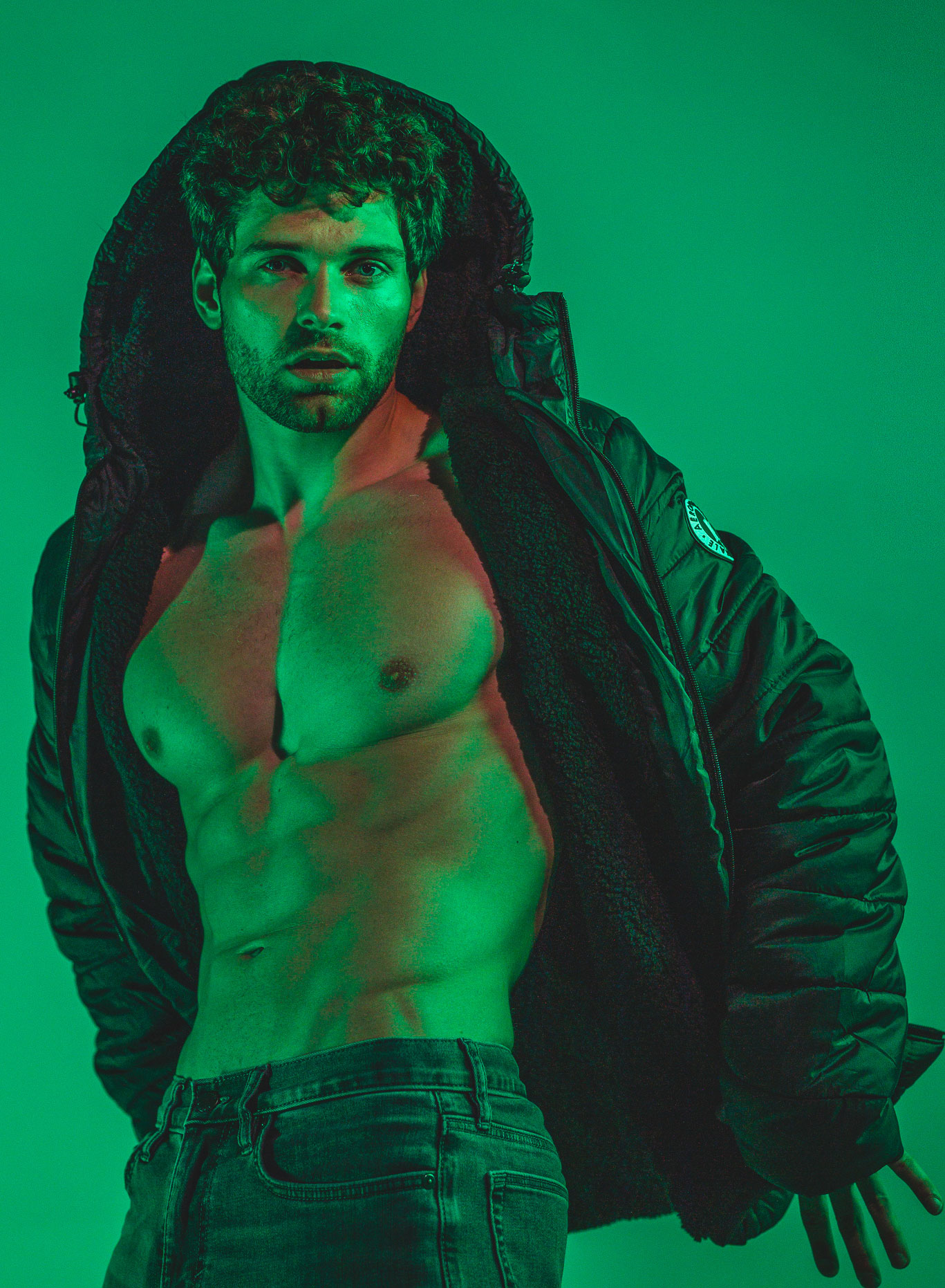 Nicholas Mikovits, fitness model