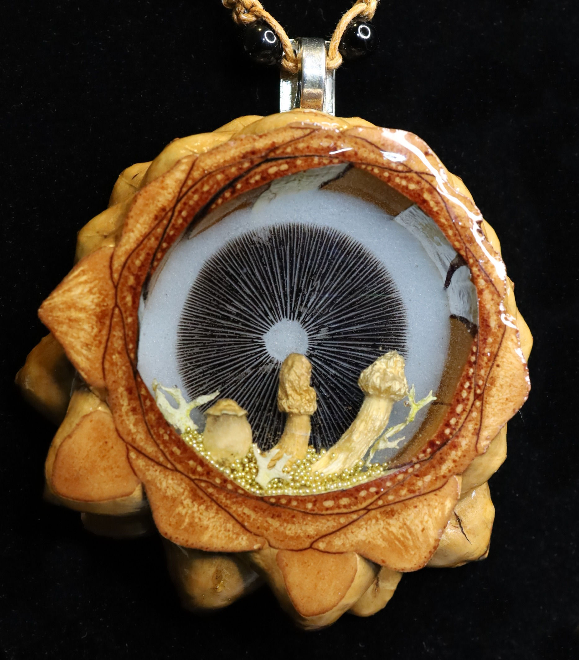 Skyblue Spore Print Scene