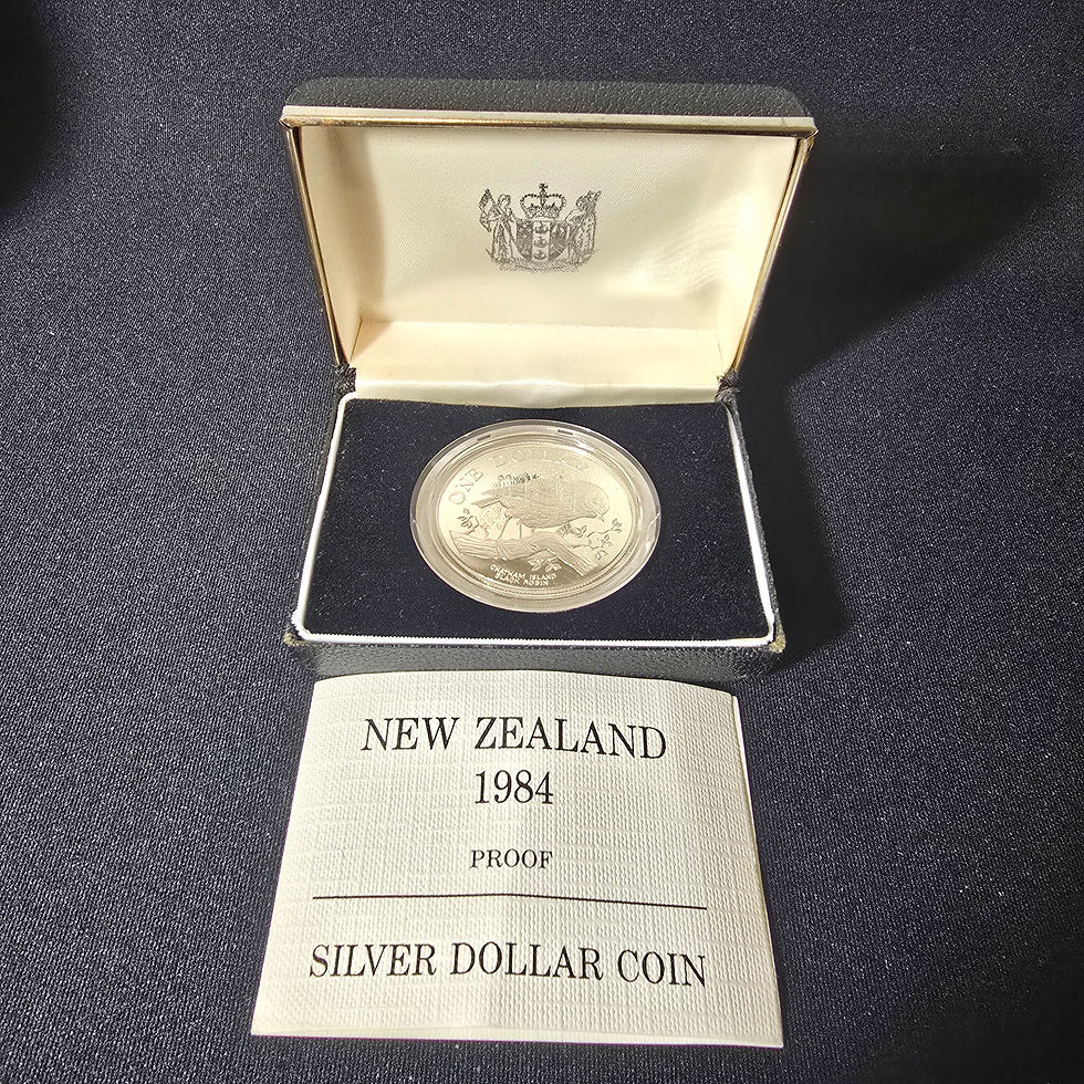 Thumbnail: New Zealand 1984 Silver Proof Coin - The Chatham Island Black Robin