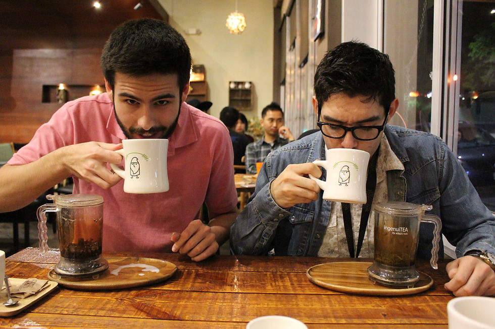 Nick & Diego @ Cafe Korobokgur