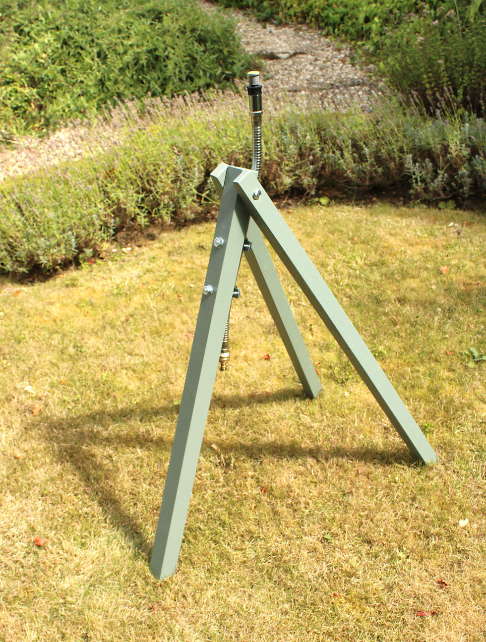 Thumbnail: Tripod Water Sprinkler