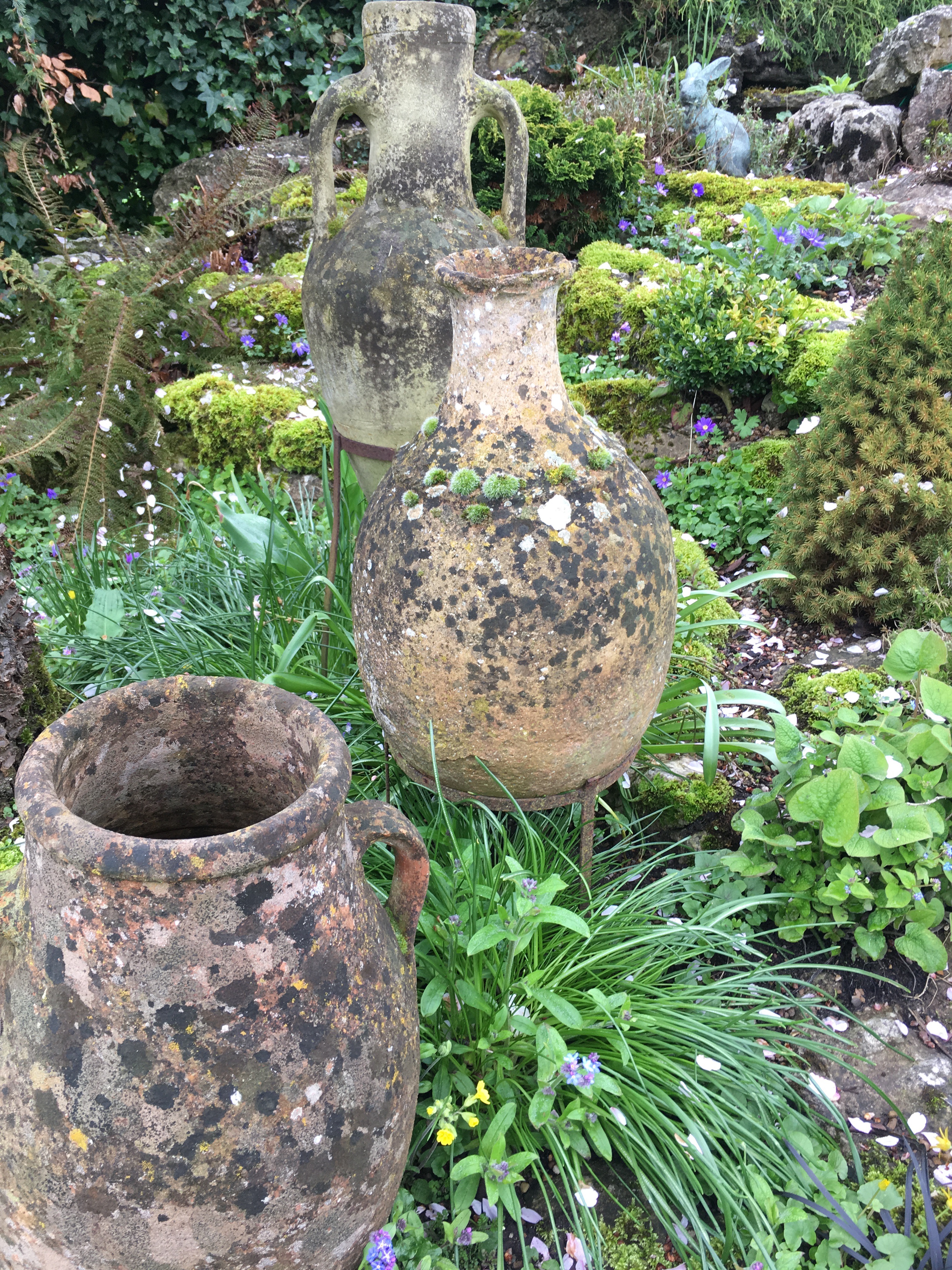 Garden urns