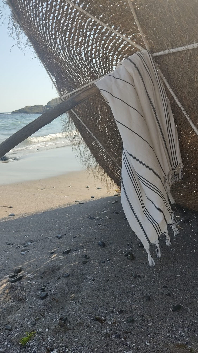 Миниатюра: КЪРПА BOHO STYLE BLACK LINES