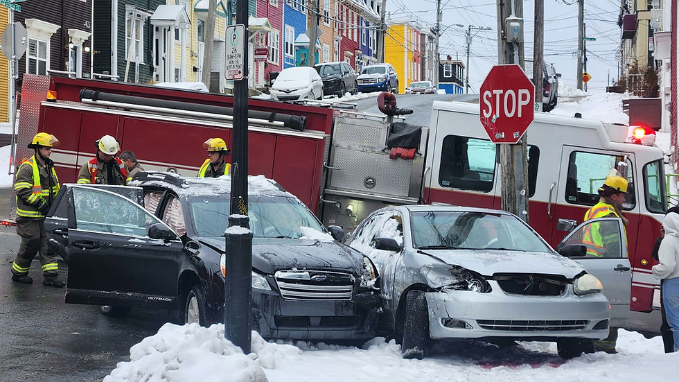 Downtown collision results in no injuries on Saturday