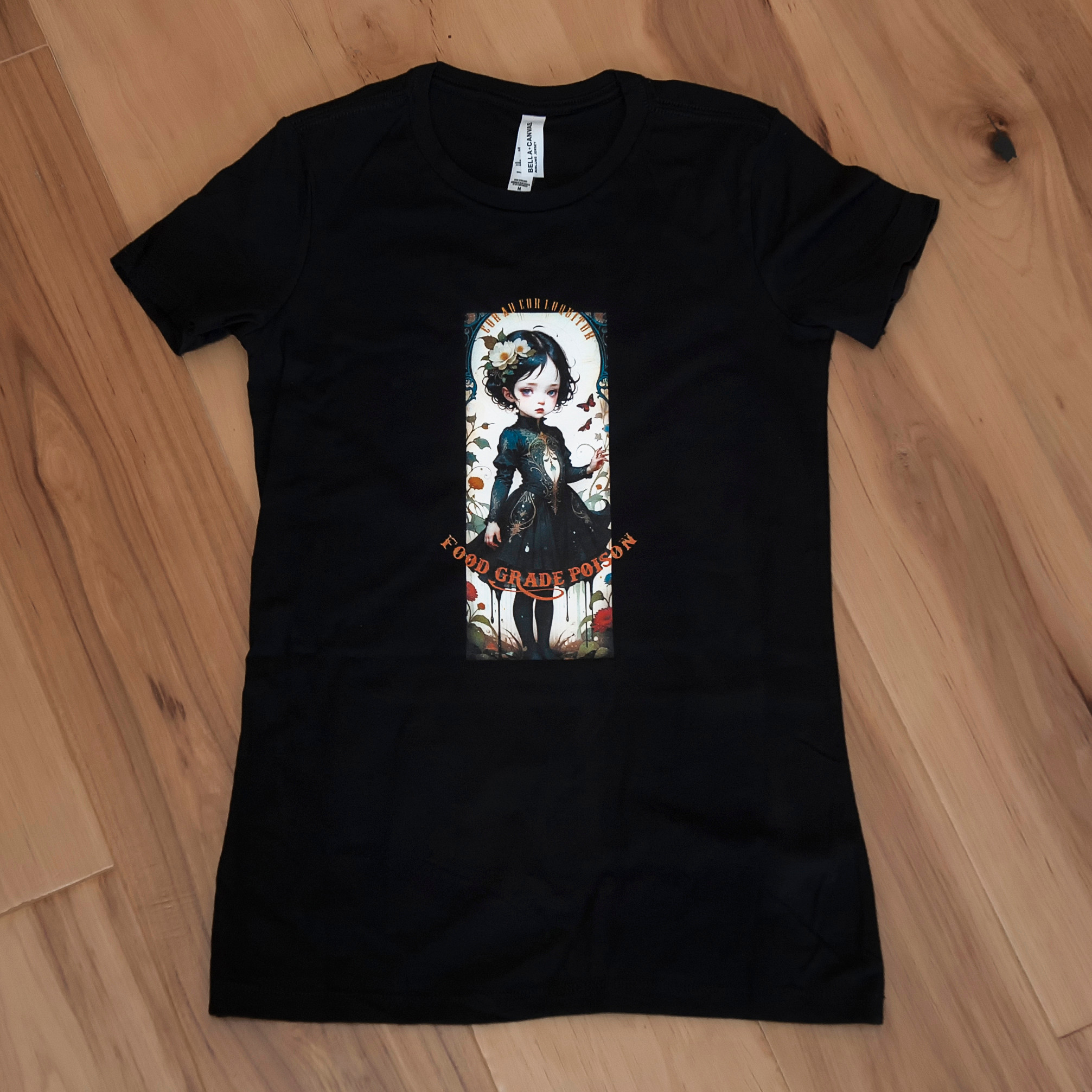 Slim fit woman's T-shirt