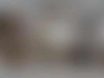 Sala Elegante com Luz Embutida e Lustre