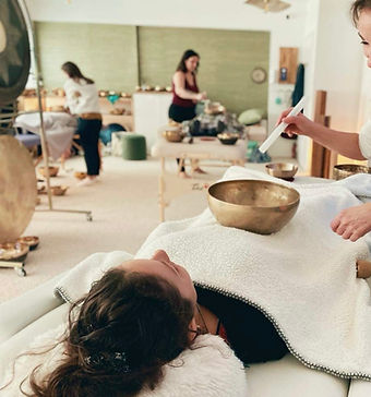 Massage aux bols tibétains