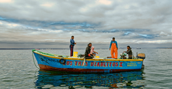 Pescadores, en Paracas, Ica