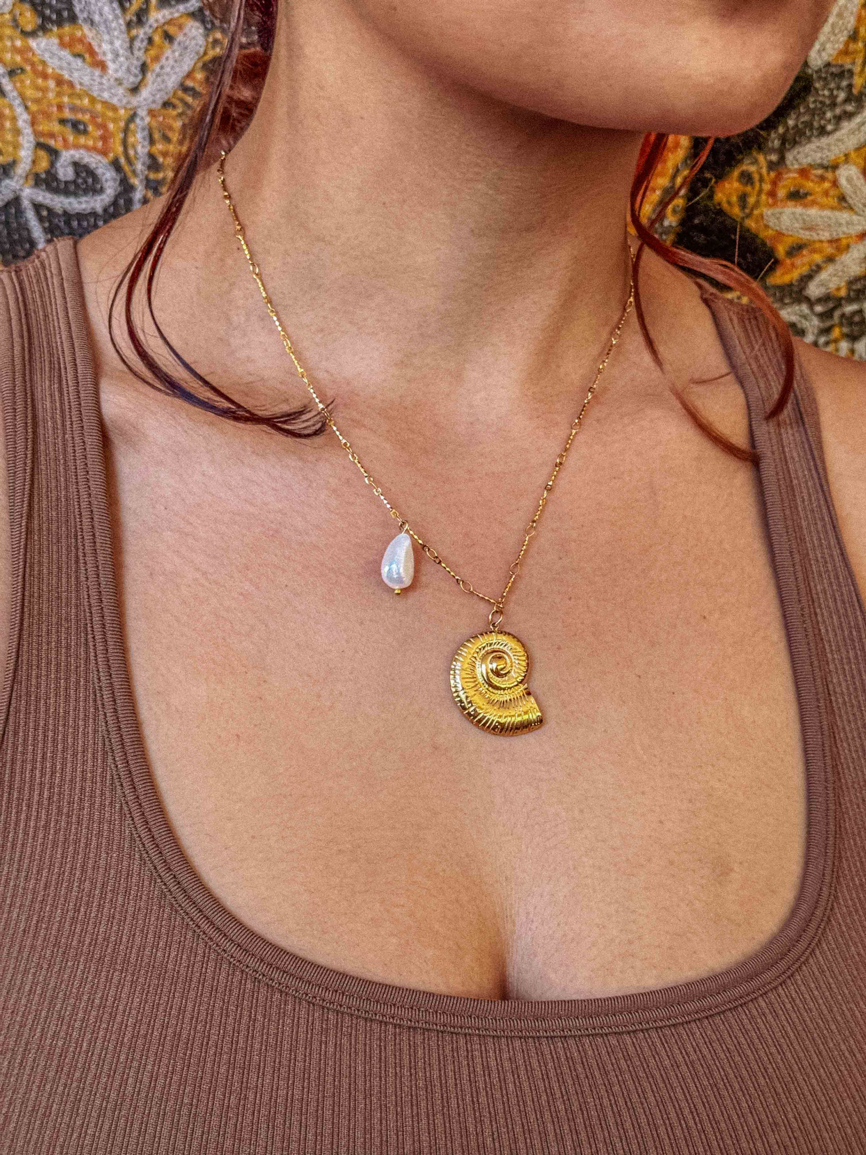 Viola Shell Necklace