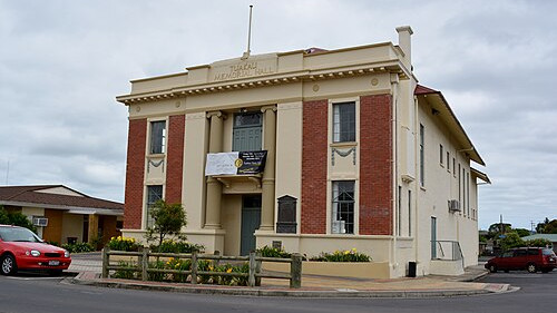 Tuakau Town Hall.jpg