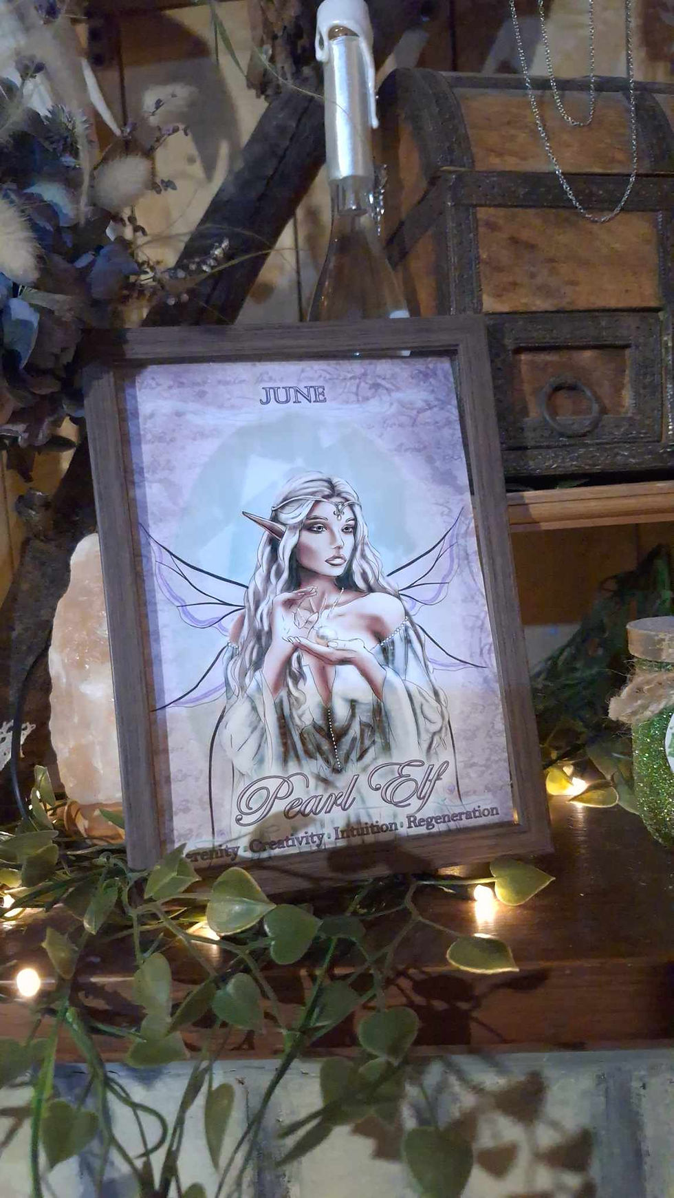 Miniature : Pearl Elf - JUNE