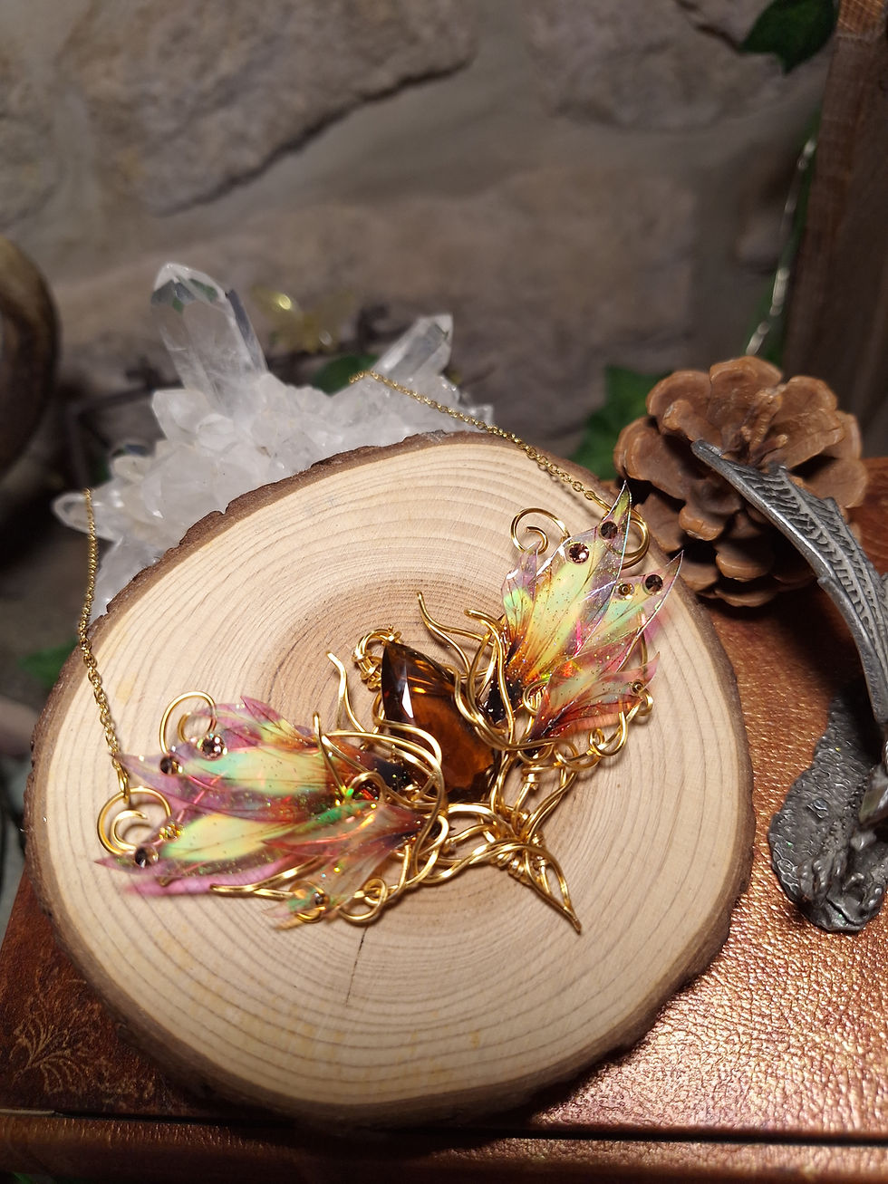 Miniature : WEN'NARËO- Quartz Bière AAAA++ Multifacetté, Fil Plq Or, Ailes de Faerie