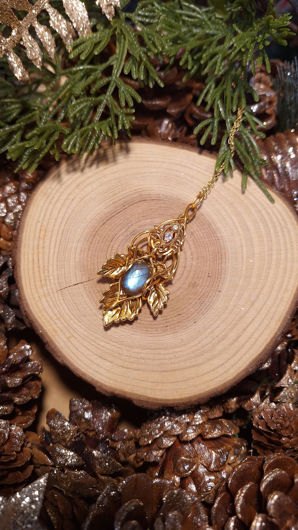 Miniature : NEDHIR'LUIN - Labradorite Bleu Naturelle, Fil Plaqué Or Antique