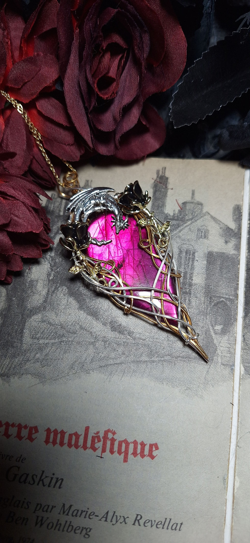 Miniature : RUTH'LAËTH - Labradorite Violette Naturelle Framboise, Fil Plaqué Argent et Or