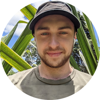 Josh Toombs round (smaller).png