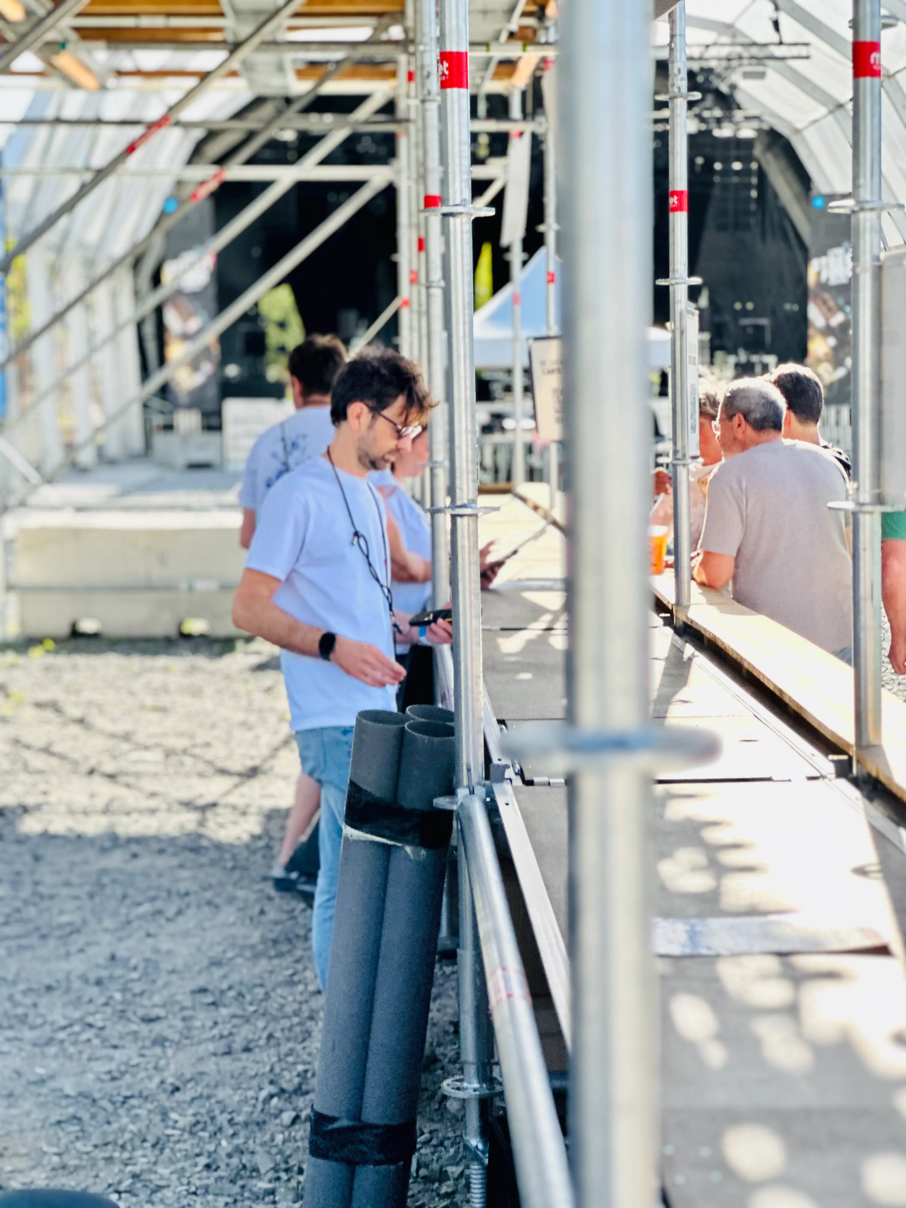 Stands réalisé à partir d'échafaudage fixe MINET Location