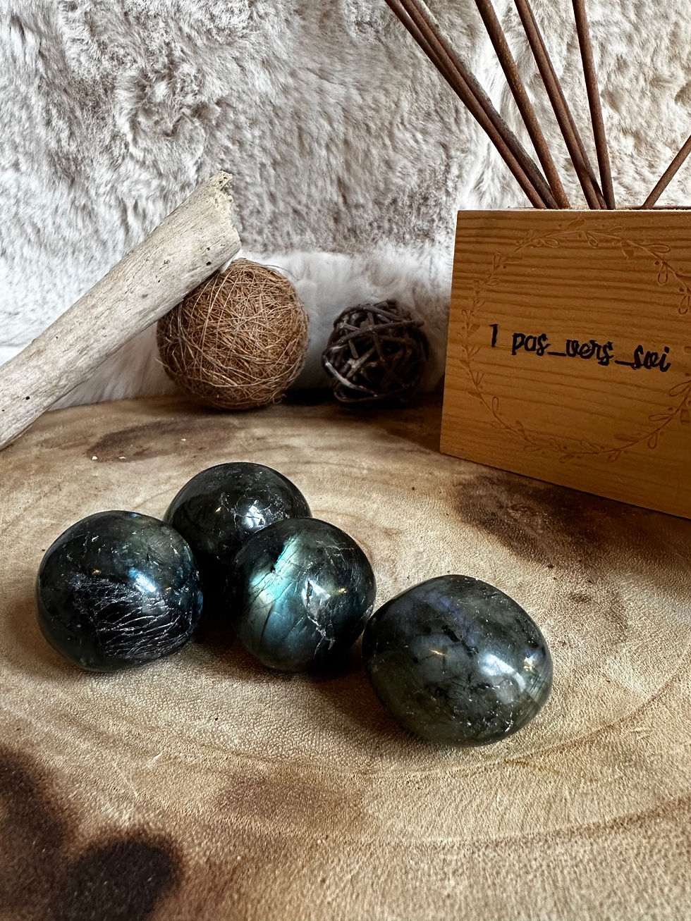 Miniature : Pierre roulée labradorite 