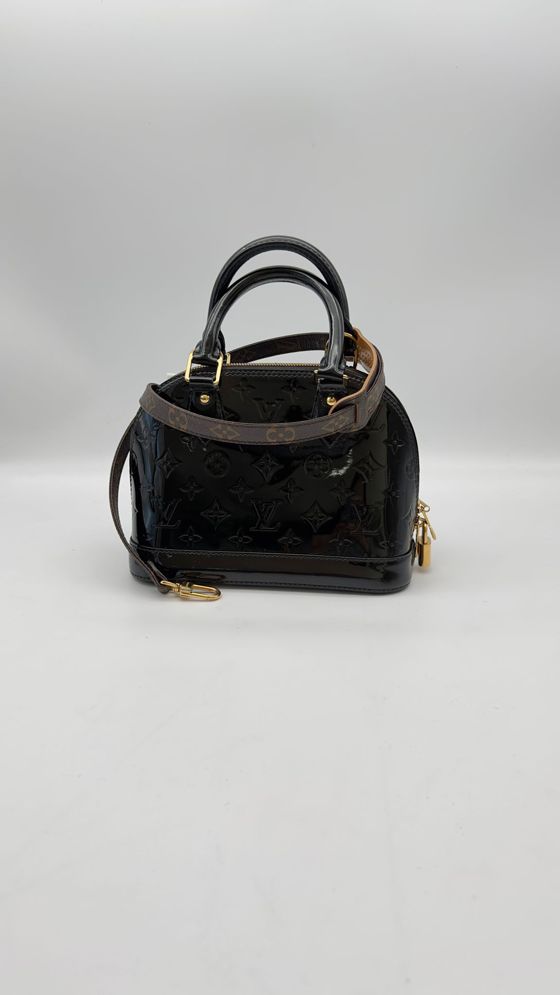 Sac noir vue de face