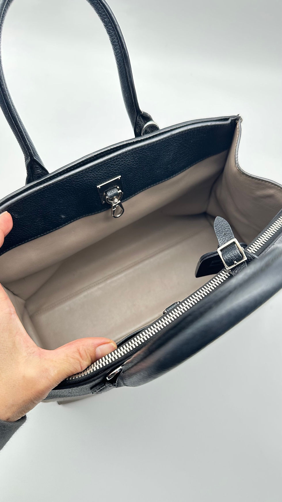 Miniature : Sac beige vue intérieur