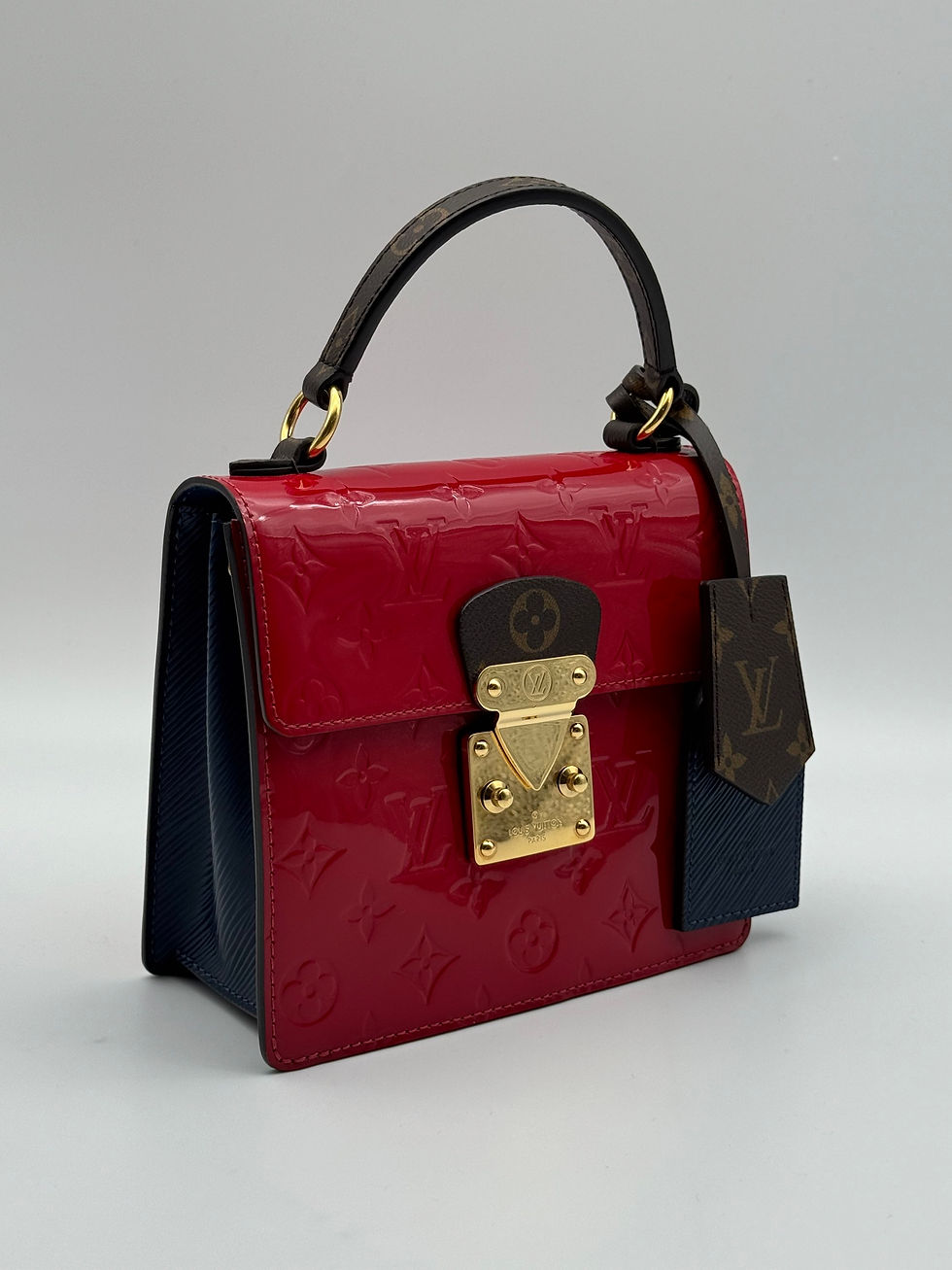 Sac rouge vue de face